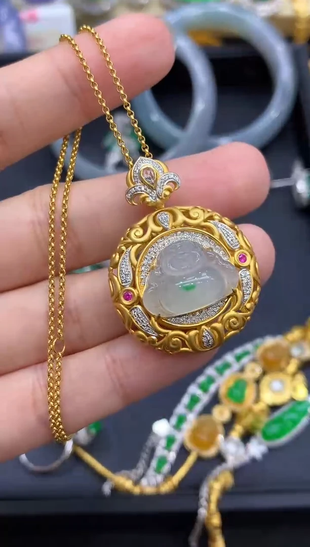 颈饰18K金镶嵌翡翠804-中国好珍宝