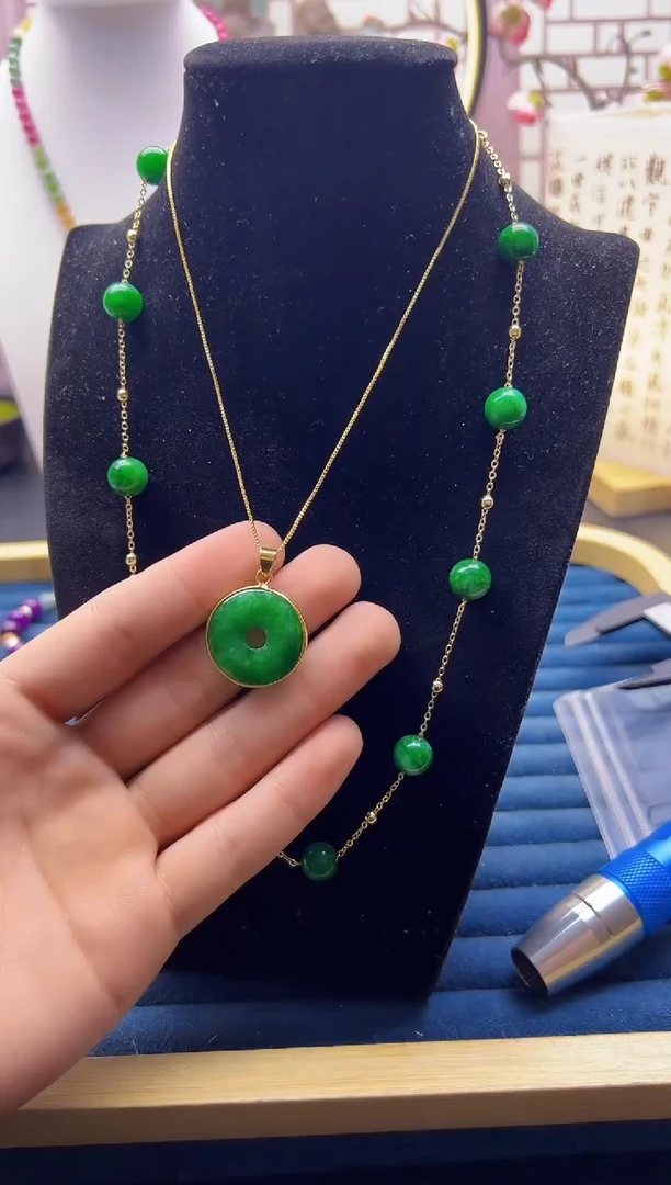 【闪购商品】翡翠颈饰14K金镶嵌D30