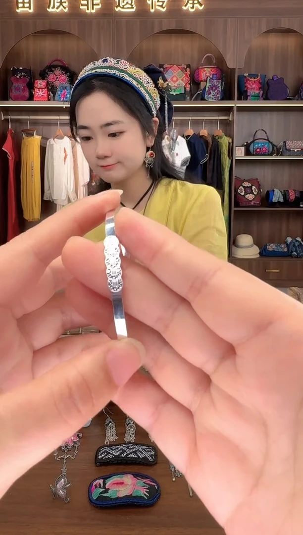 织绣扶光苗绣传承22