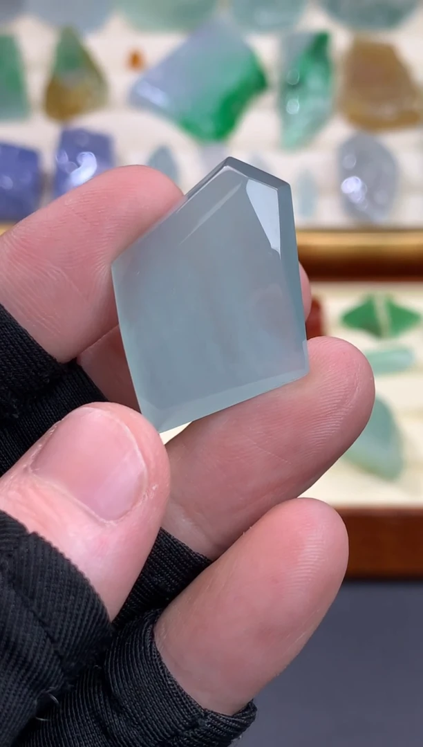 【闪购商品】定制翡翠未镶嵌