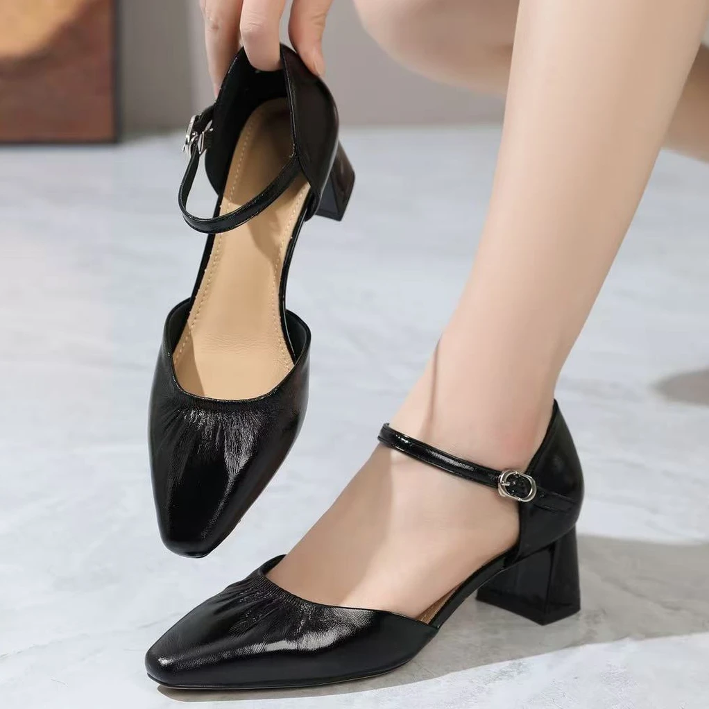 粗跟新款牛皮中空鞋51595