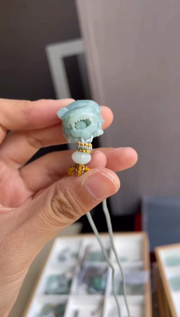 吊坠(不含链)未镶嵌翡翠天然缅甸A货翡翠