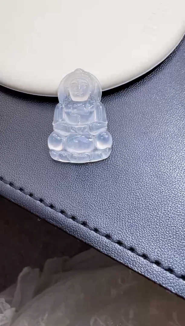 未镶嵌定制翡翠28.2*18.9*3.9观音