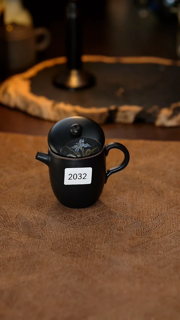 【闪购商品】雲梦茶器紫陶小壶2032