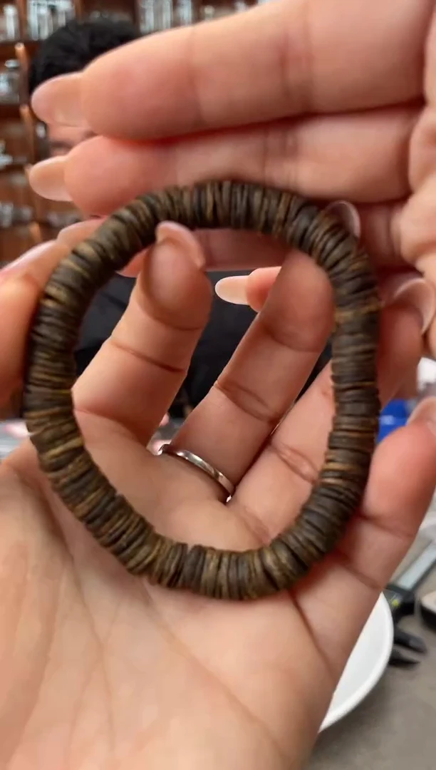 【闪购商品】沉香手串30号沉水老料国香绿奇楠多样性发一条