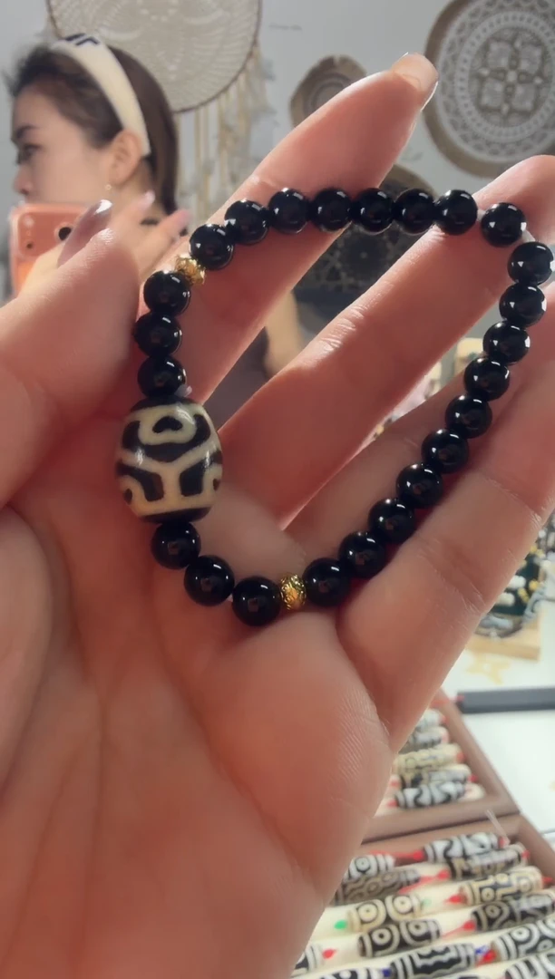 未镶嵌手链玛瑙/玉髓六眼