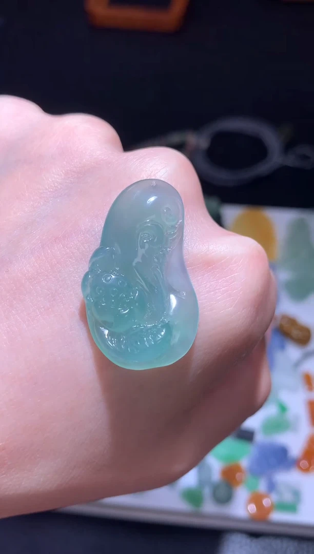 未镶嵌定制翡翠莲花鱼