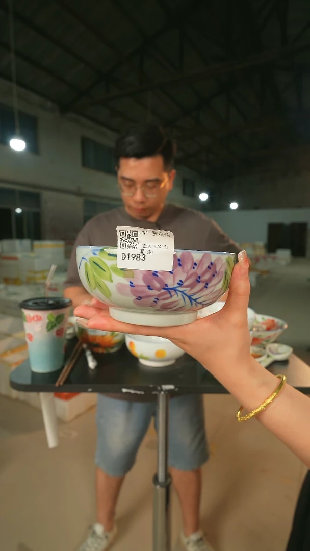 陶瓷景德镇高温釉下手绘陶瓷