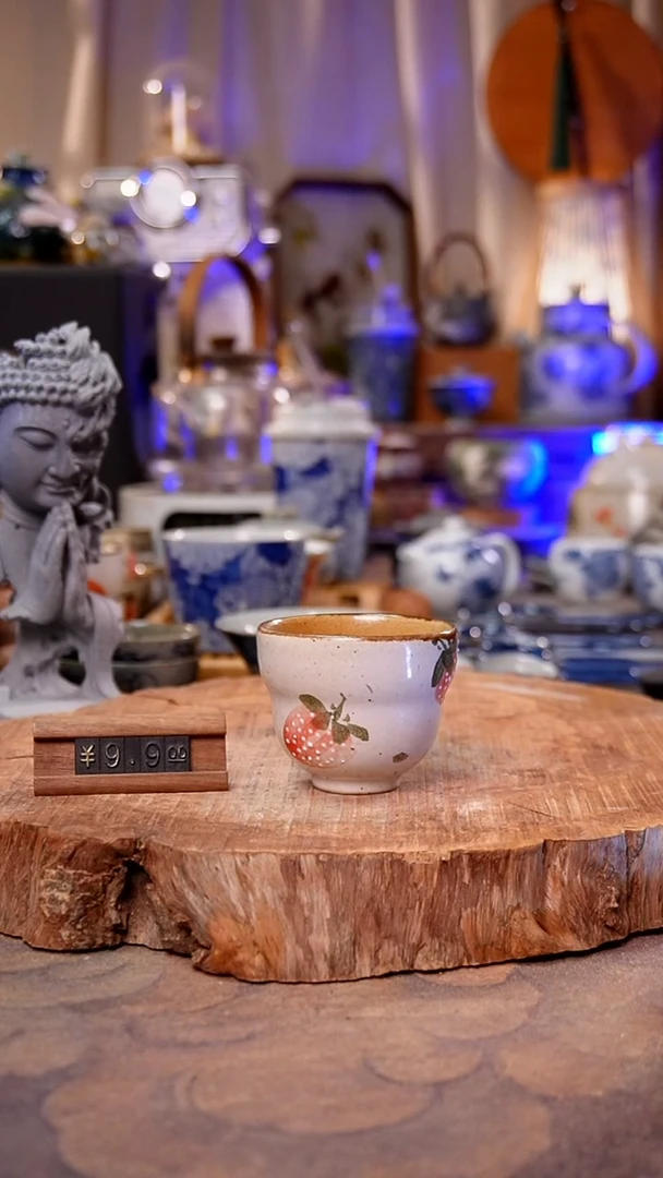 杯子草莓手工手绘手工手绘