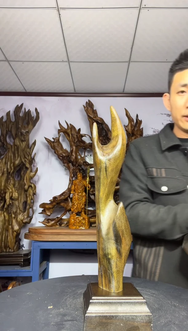 金丝楠木雕款爺**好金丝楠木工艺品摆件