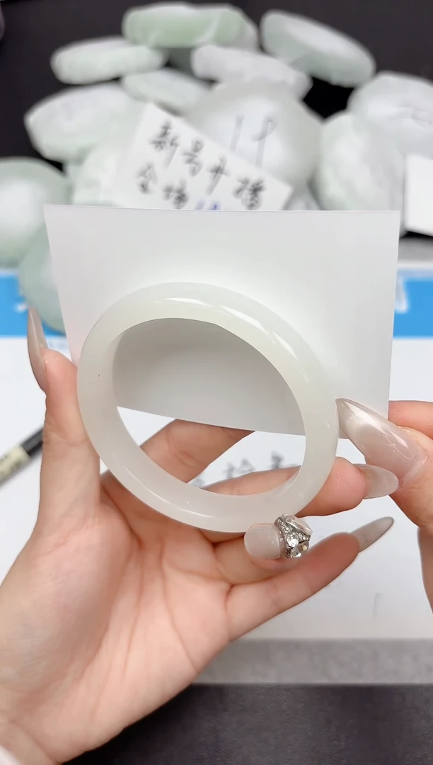 未镶嵌手镯石英质玉365-60-61