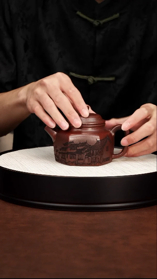 茶壶紫砂宜兴紫砂 江南德钟龙山古乌泥 周昌荣