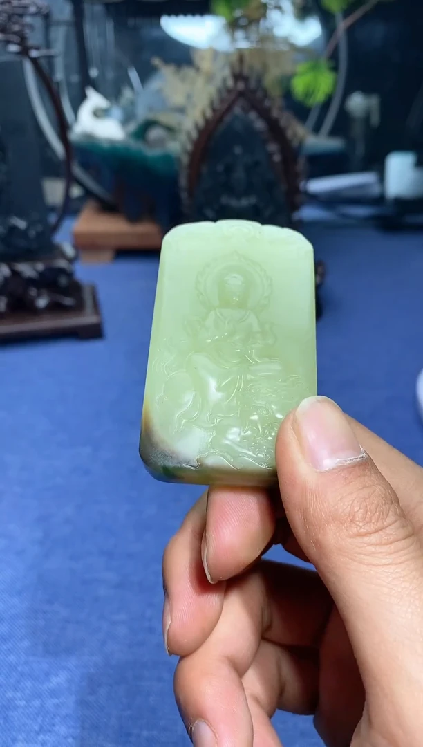 【闪购商品】和田玉颈饰未镶嵌4x7带糖观音