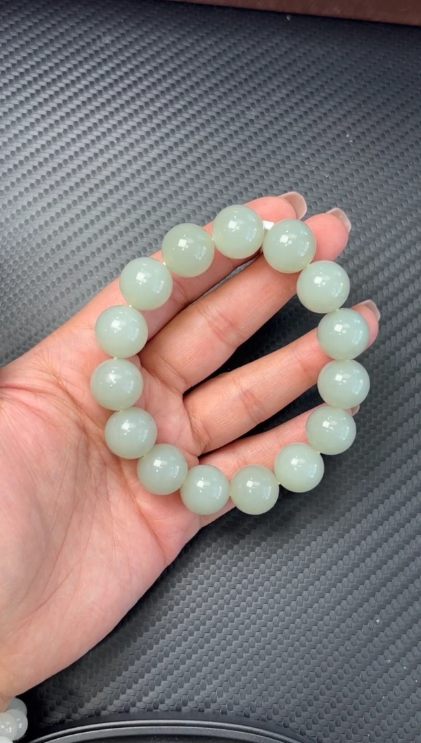 未镶嵌手串和田玉且末微色差近矿卡14