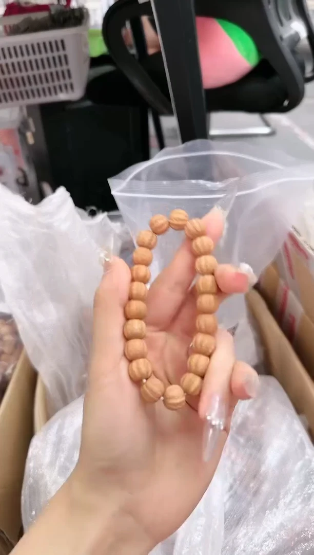 猴头核桃吊坠D-AD39205