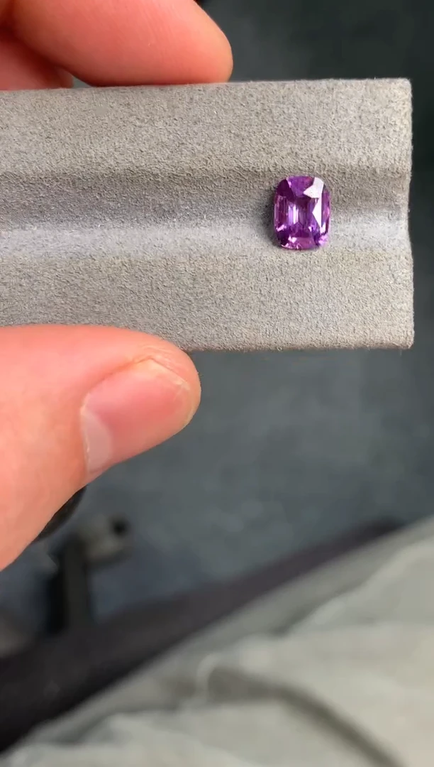 裸石蓝宝石3-1 1.6ct紫蓝宝裸石