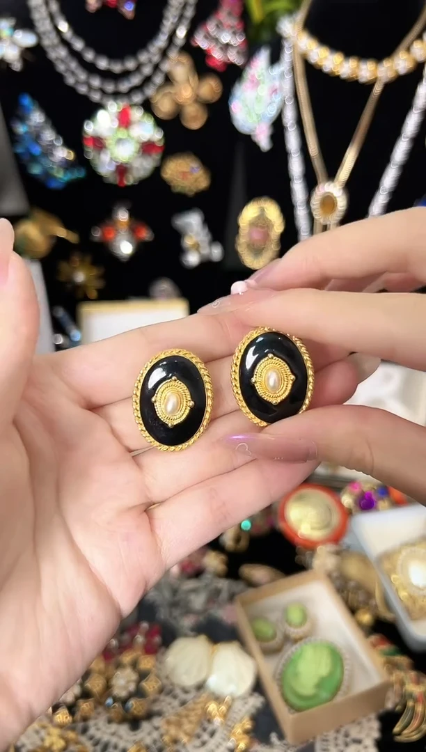 铜合金合成碳硅石黑金质感耳针