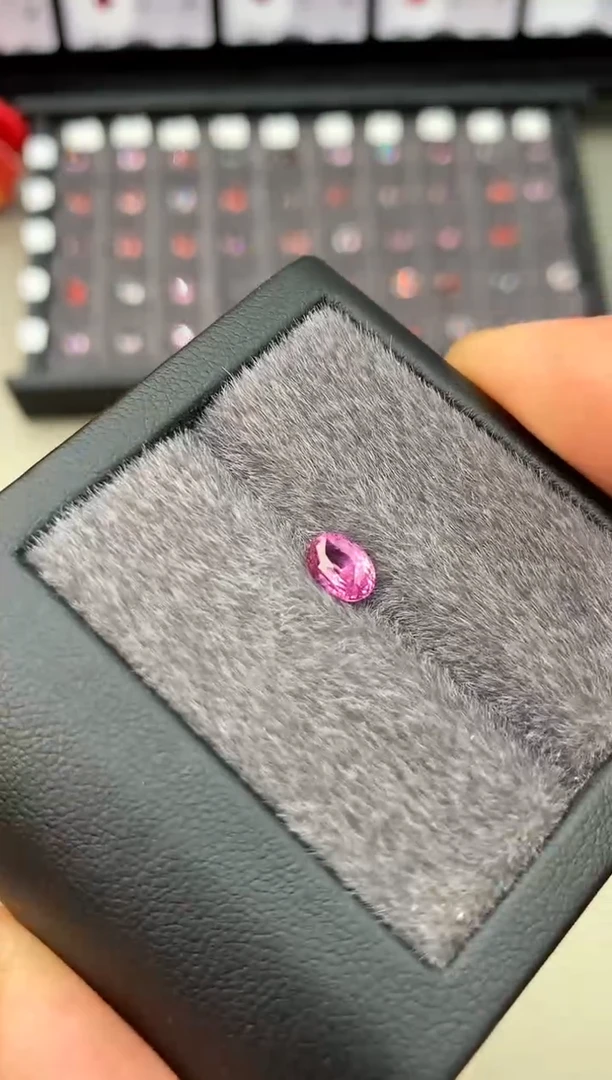 【闪购商品】定制蓝宝石裸石未镶嵌1.20ct 兰卡无烧蓝宝石