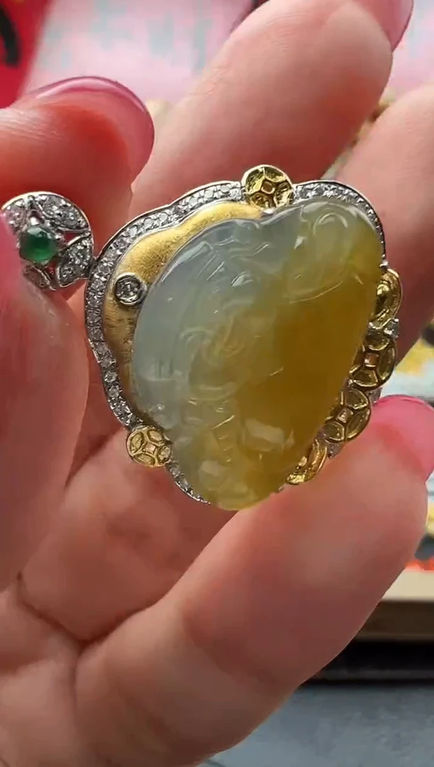 吊坠(不含链)18K金镶嵌翡翠勿拍