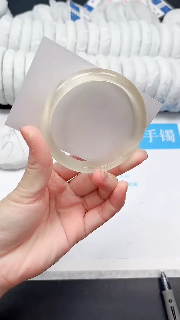 未镶嵌手镯石英质玉105-62.2XBJ