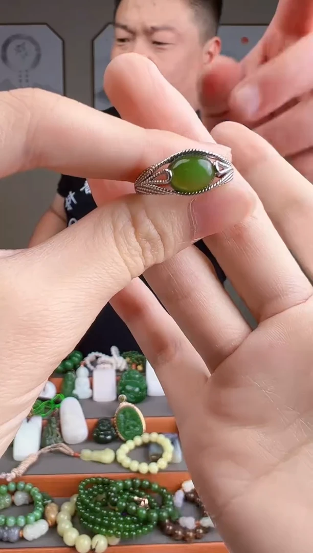 和田玉未镶嵌颈饰多样性发货 拍一单发一个