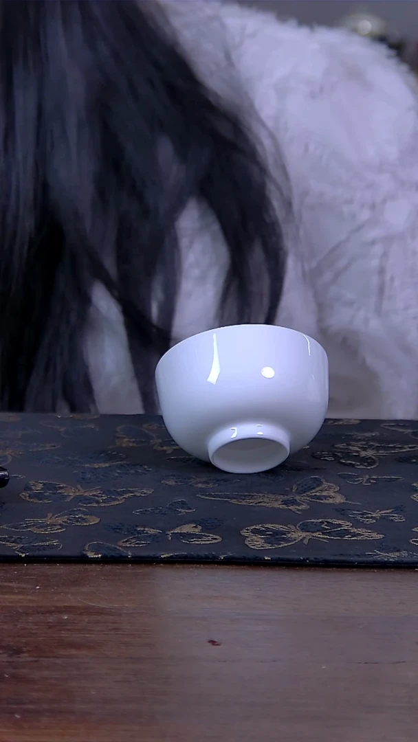 瓷片3720360348453306579