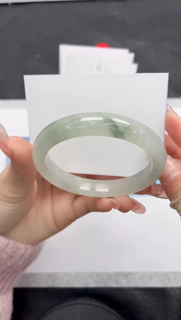 【闪购商品】石英质玉手镯未镶嵌L190-58