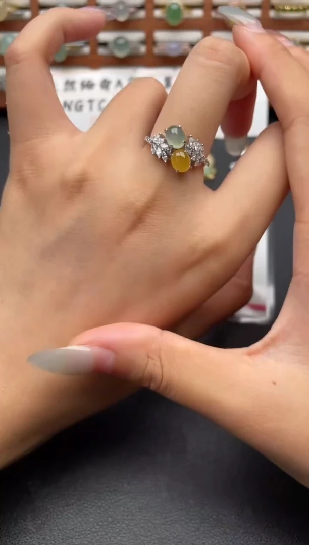 翡翠戒指银S925镶嵌一物一证一礼盒