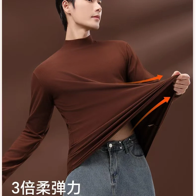 男士咖啡色修身T恤半高领