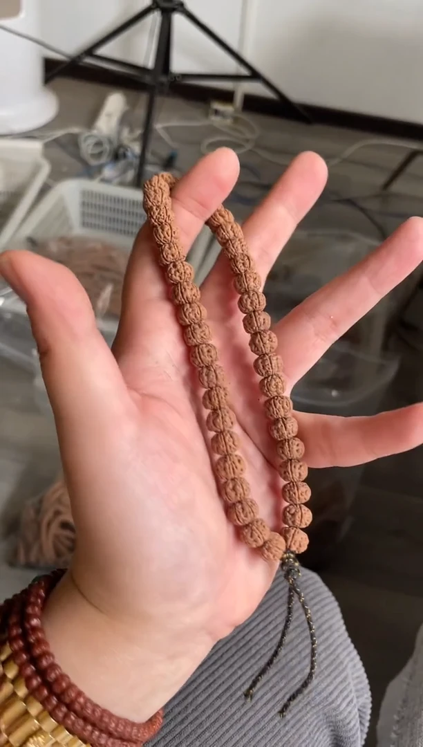 【闪购商品】金刚菩提吊坠闪6矮桩老树王手持10mm左右