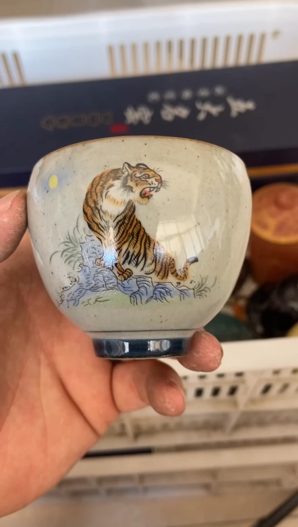 无运费险有瑕疵的摄影的产品有使用过的痕迹有点脏介意勿拍