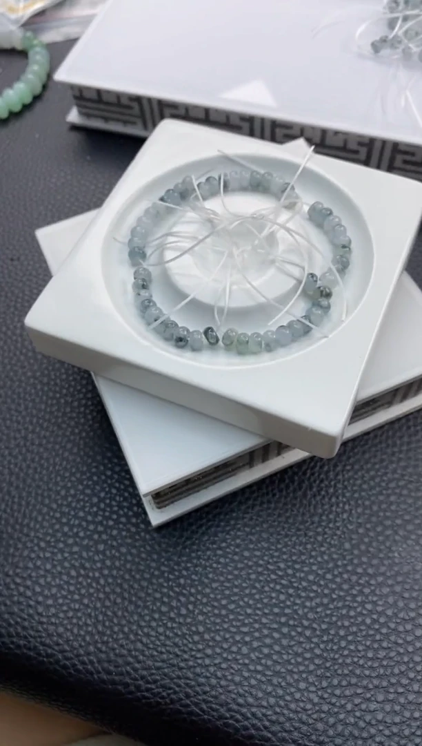 翡翠散珠9天然A货翡翠散珠多样性发10颗