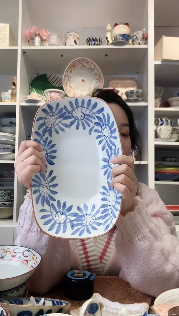 陶瓷【微瑕】手绘唐草长方鱼盘