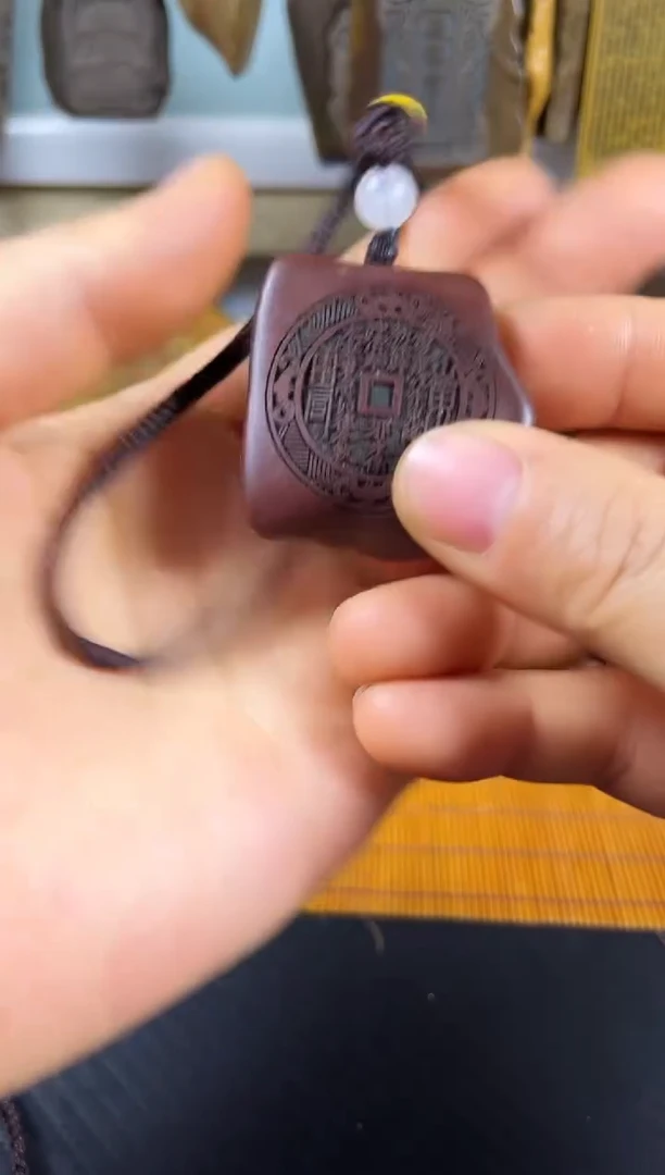 原石雕刻手把件默认打孔穿绳111