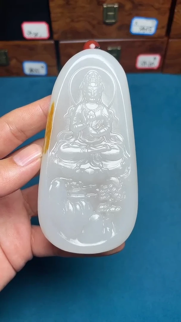 和田玉未镶嵌把件皮****送和田玉