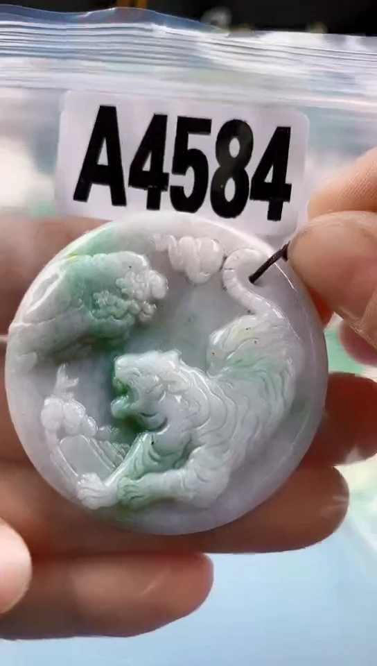 翡翠未镶嵌颈饰天然翡翠吊坠挂件