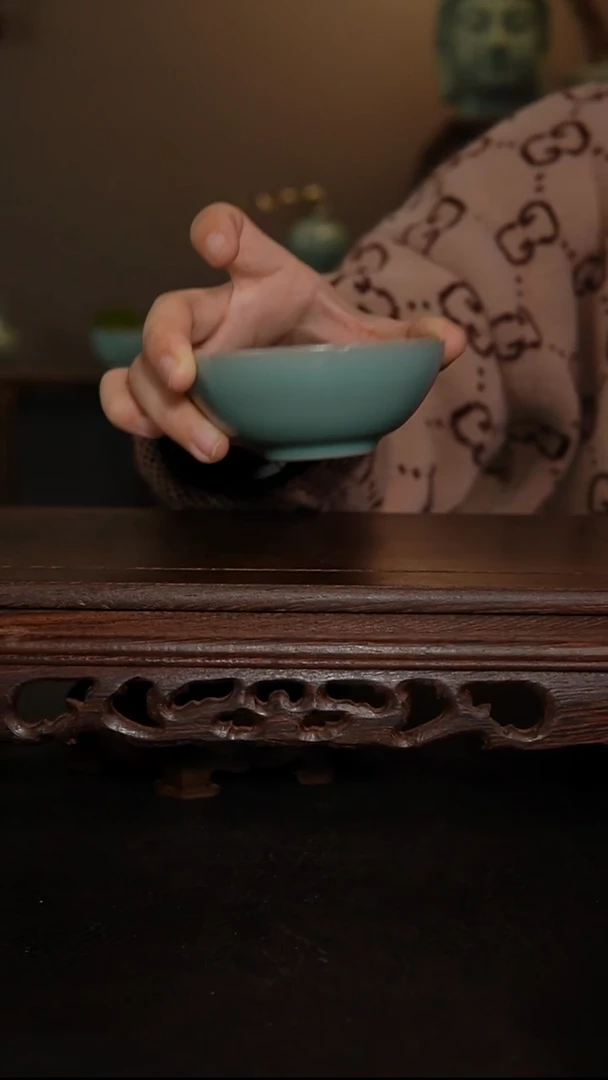 摆件瓷仿古手工苦口鸡心杯