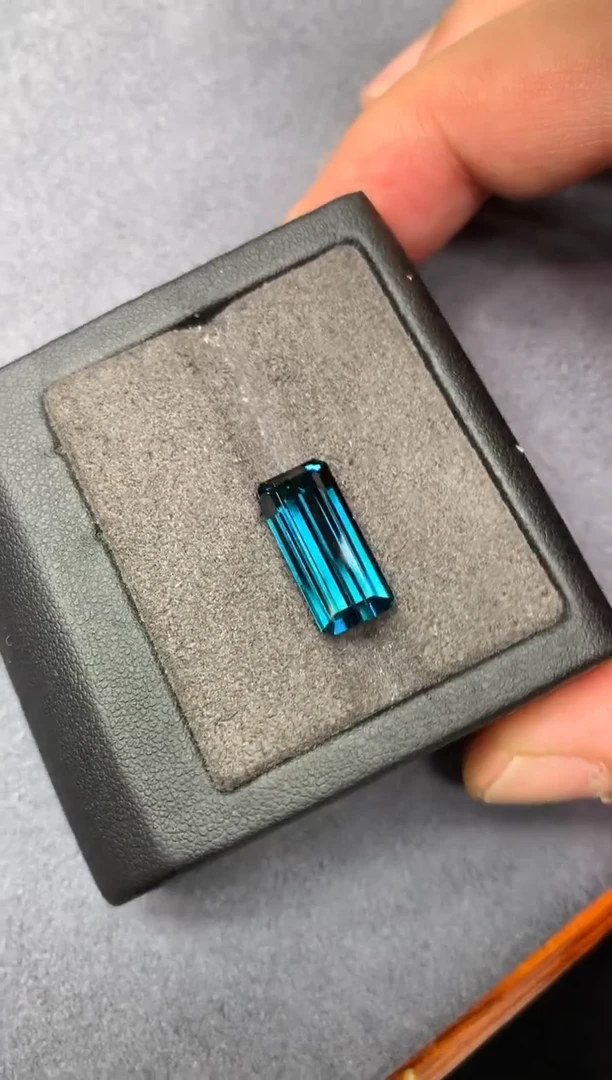 未镶嵌裸石碧玺7.22ct 7