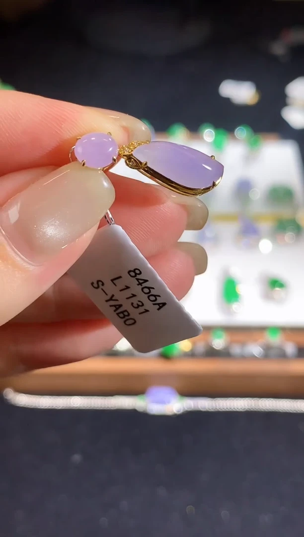 翡翠18K金镶嵌吊坠(不含链)L1131多样性发其一