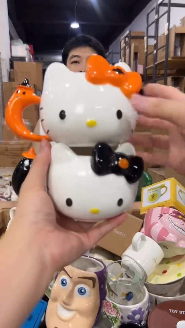 瓷片原盒橙色加黑色kt头杯2件套