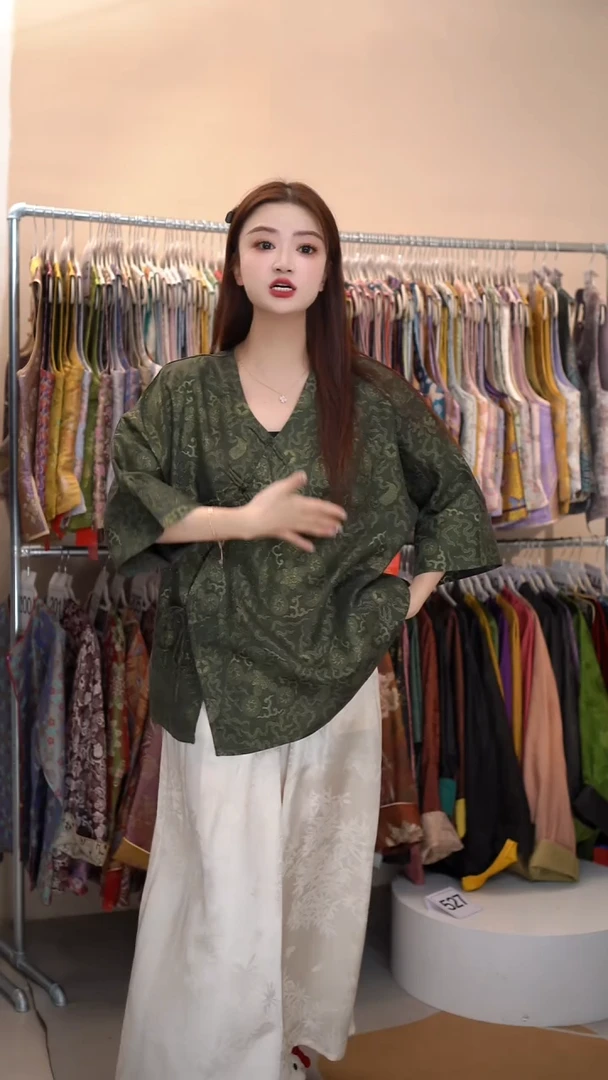 君子纤真丝香云纱