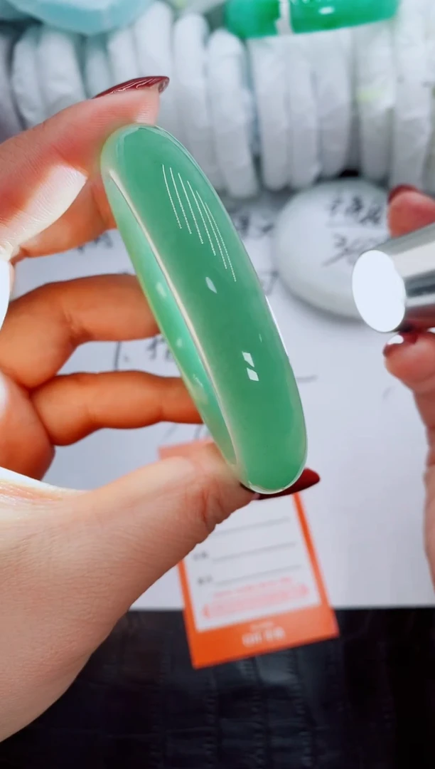 【闪购商品】石英质玉手镯未镶嵌Q37-58-59