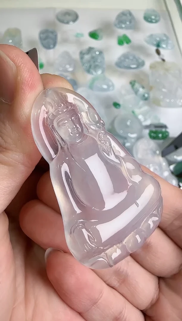 【闪购商品】翡翠吊坠(不含链)未镶嵌··