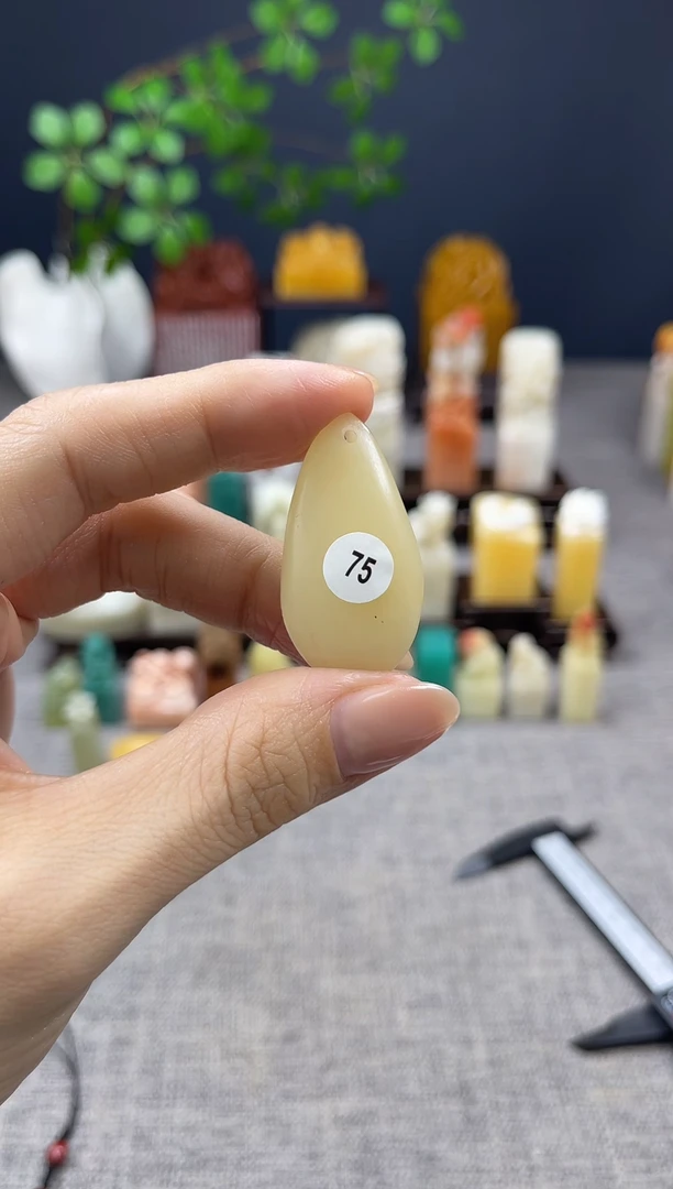 【闪购商品】昌化石印石75