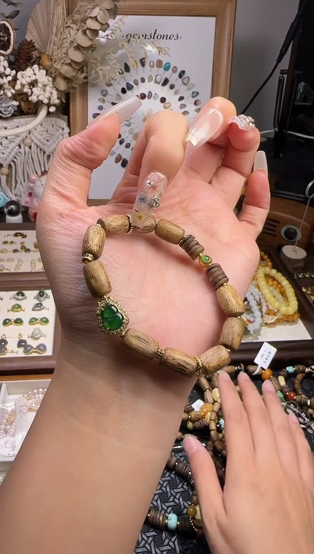 水晶摆件未镶嵌手链