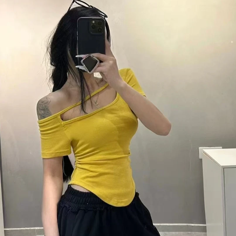 纯欲辣妹挂脖短款上衣女夏季新款气质修身短袖T恤