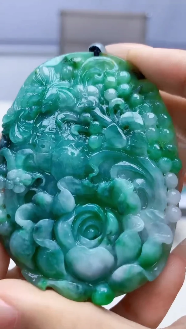 定制翡翠未镶嵌4868xx-毛货挂件47