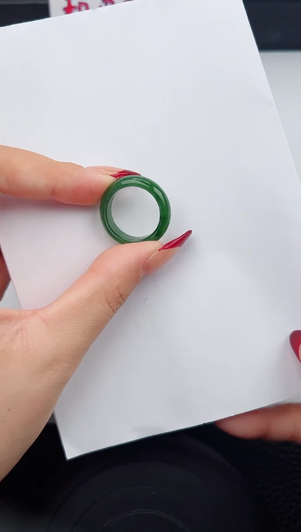 【闪购商品】和田玉戒圈未镶嵌146微色差T1