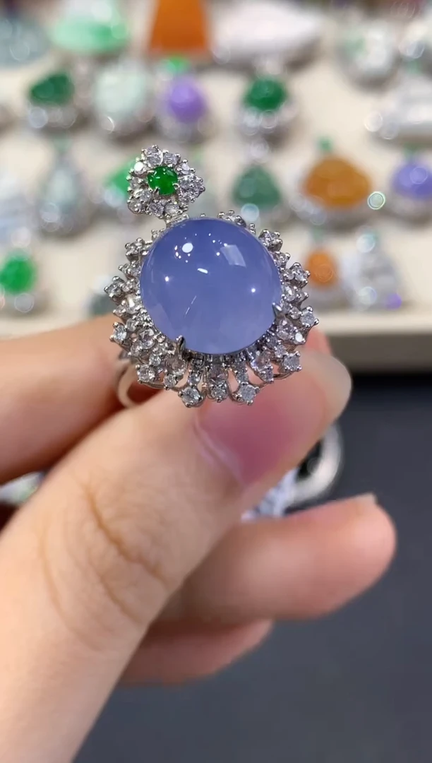 18K金镶嵌戒指翡翠C235 紫货有色差