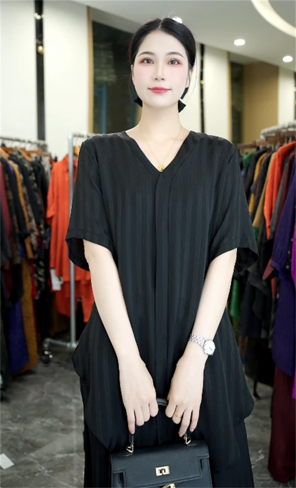 【品牌爆款】女装时尚洋气高档宽松上衣裤子套装6103